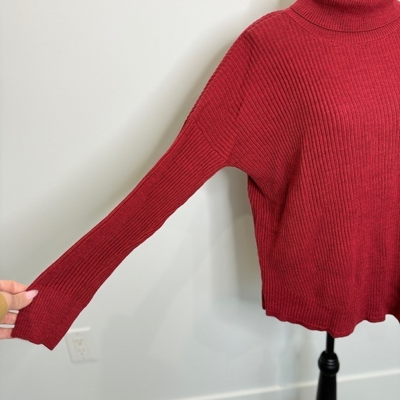Eileen Fisher Women’s Red 100% Extra Fine Merino Wool Turtleneck - Picture 5 of 9